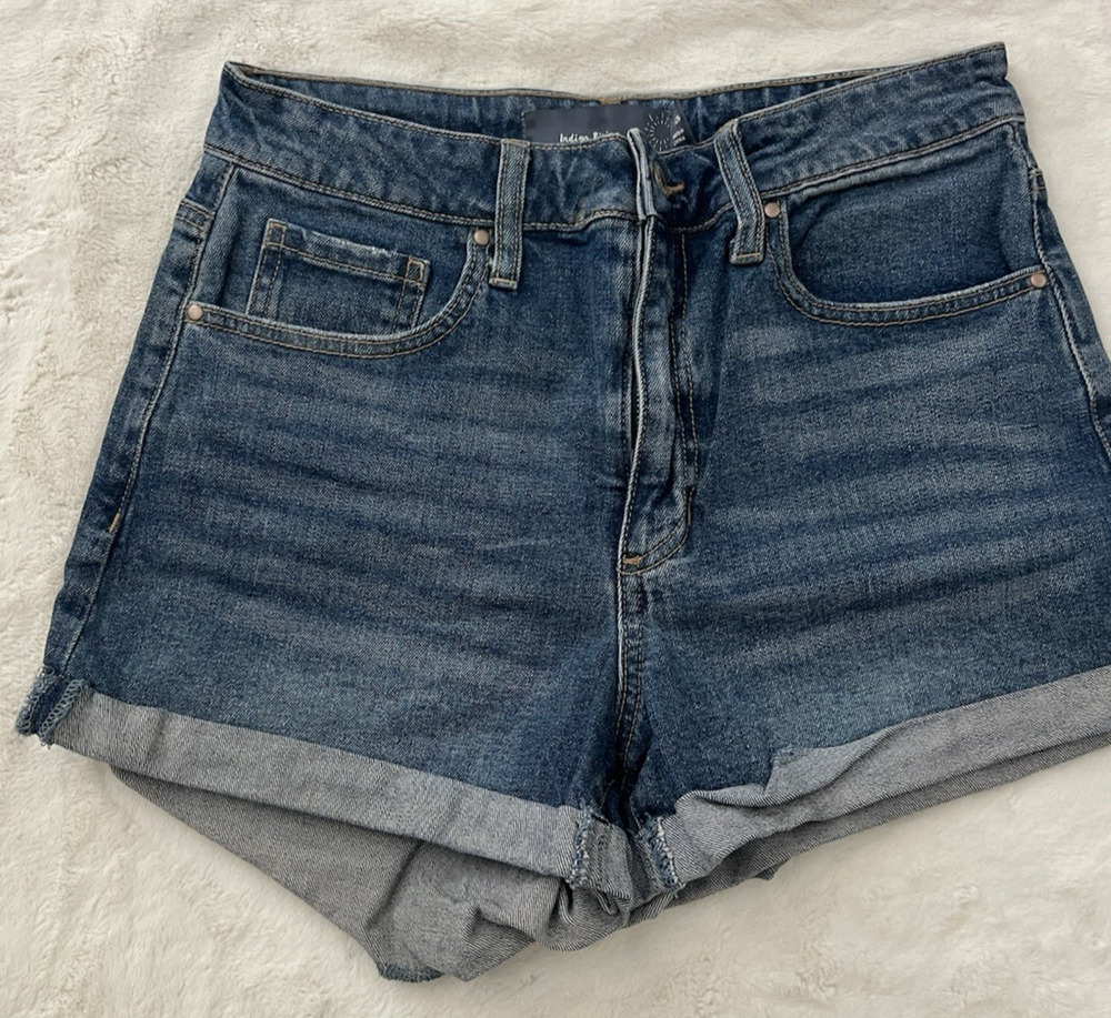 Indigo Rising Denim Shorts Womens 3/26 Blue Mid Rise Cuffed Stretch Casual